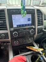 2020 Ford F-250SD Lariat