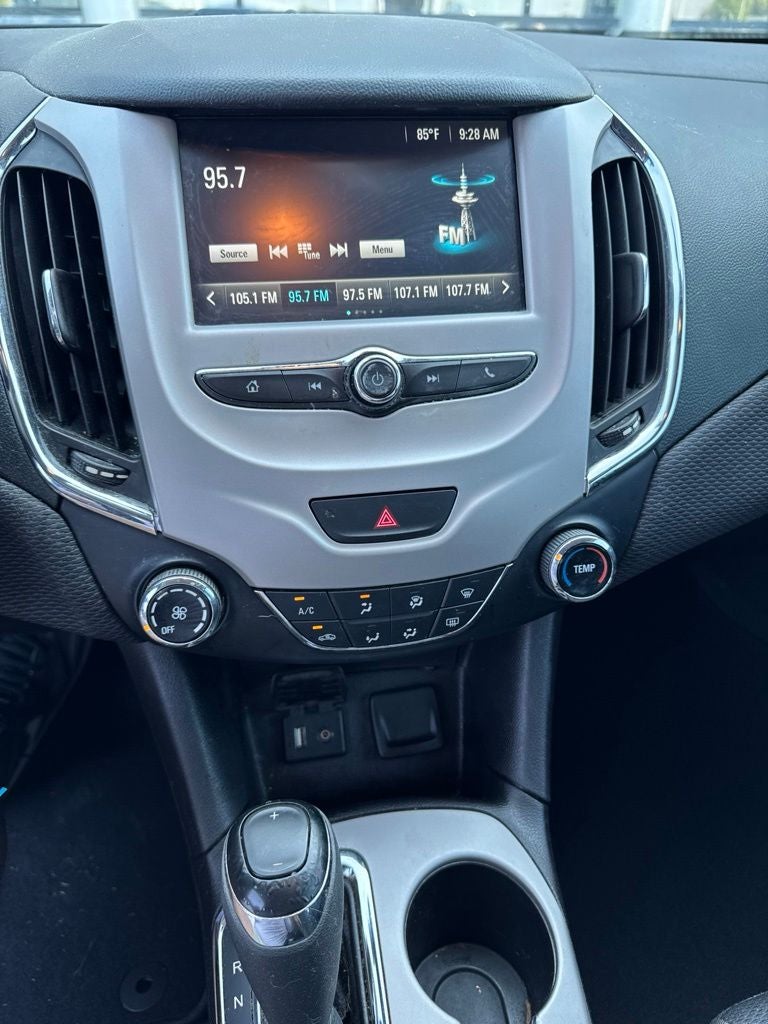 2018 Chevrolet Cruze LS