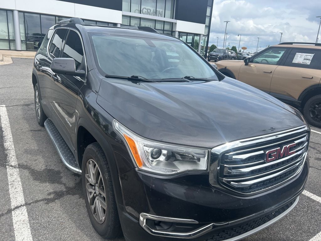 2018 GMC Acadia SLE-2