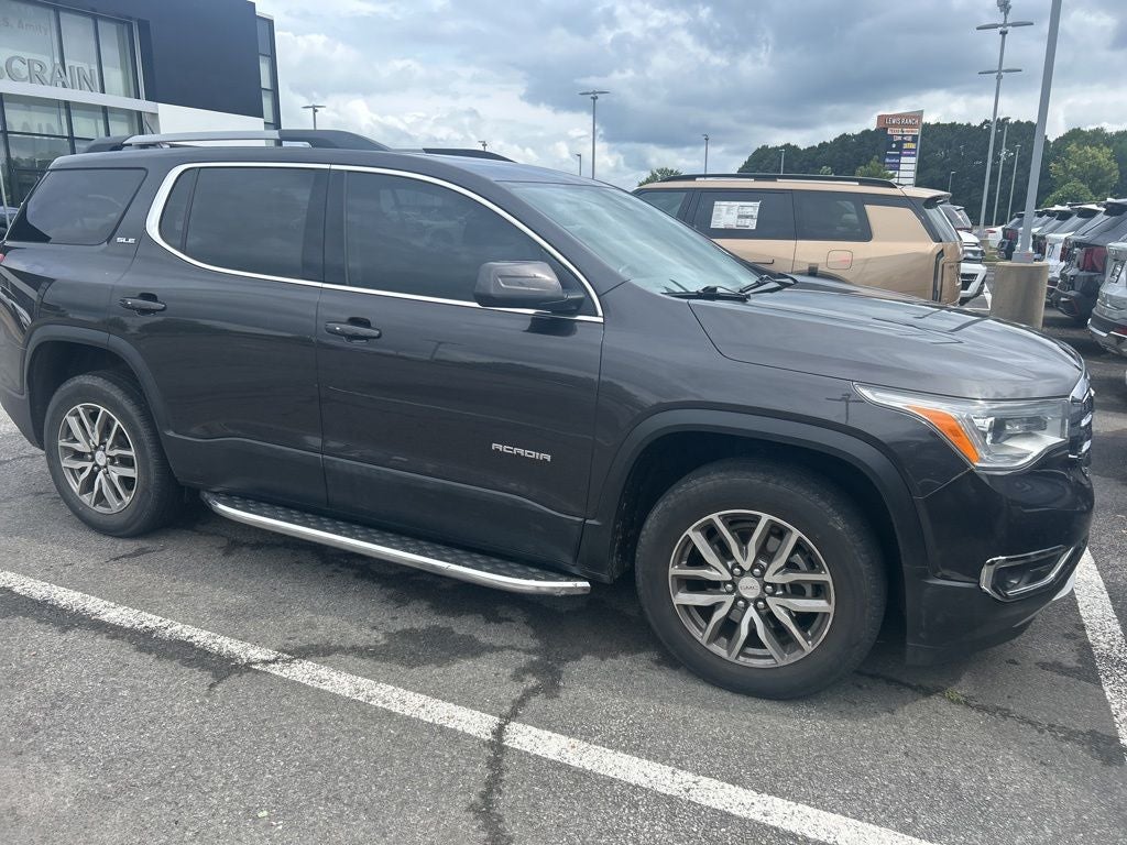 2018 GMC Acadia SLE-2