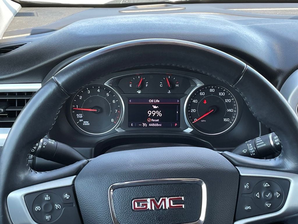 2021 GMC Acadia SLT