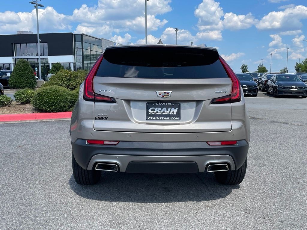2023 Cadillac XT4 Premium Luxury