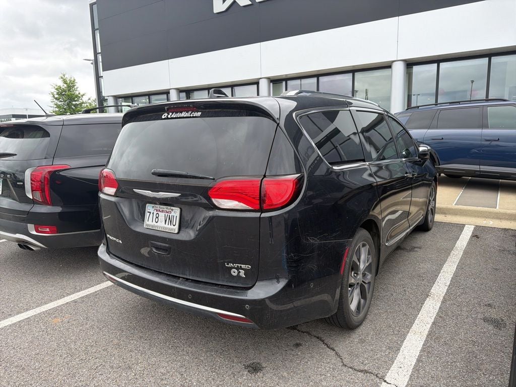 2017 Chrysler Pacifica Limited