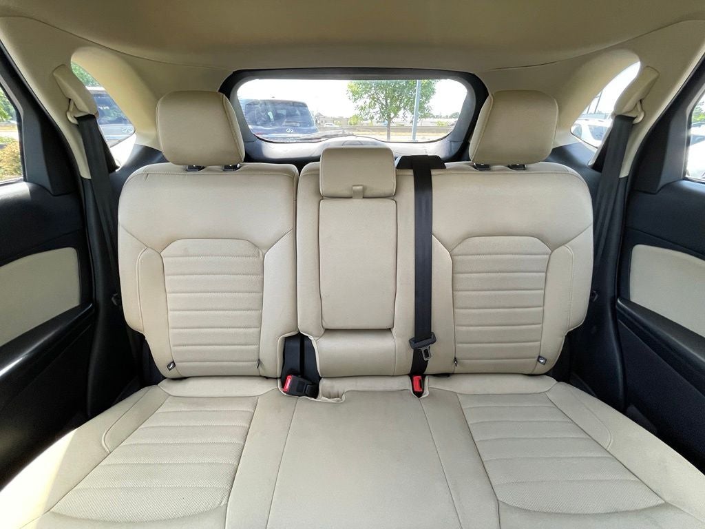 2017 Ford Edge SE