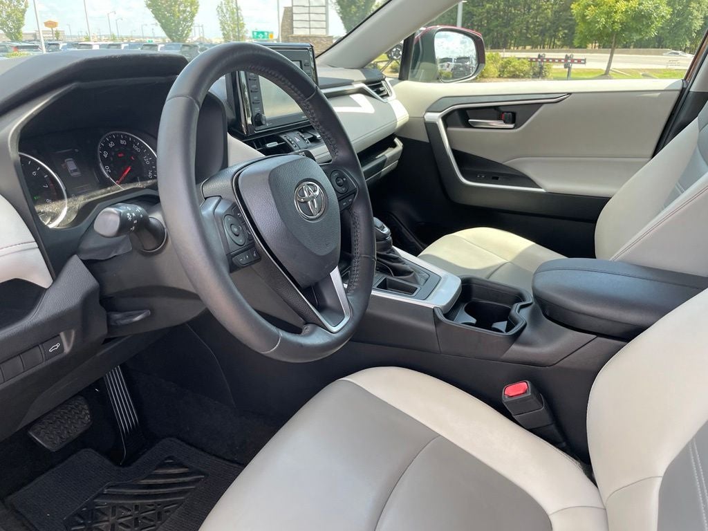 2021 Toyota RAV4 XLE Premium