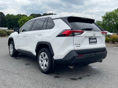 2024 Toyota RAV4 LE