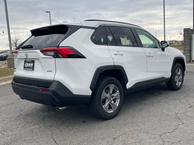 2025 Toyota RAV4 XLE