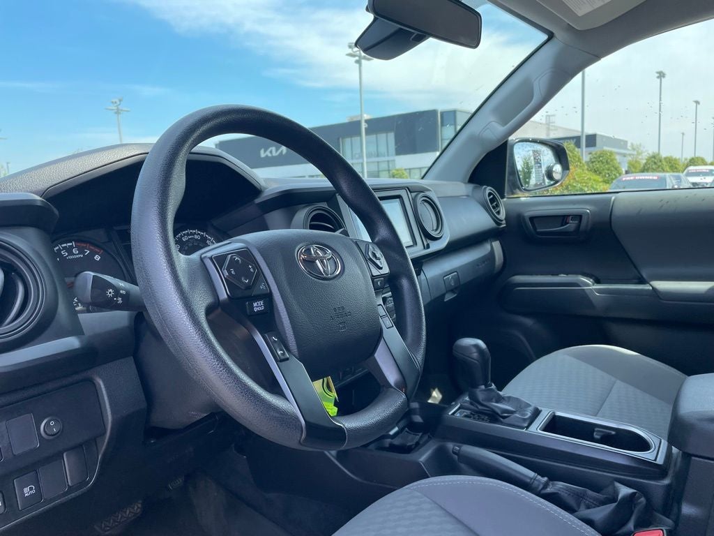 2022 Toyota Tacoma SR V6