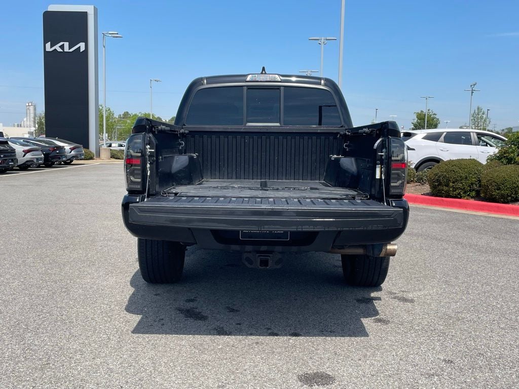 2022 Toyota Tacoma SR V6