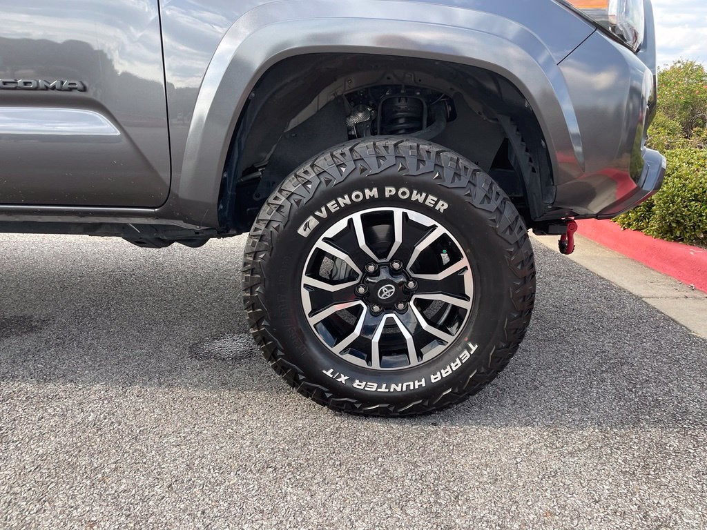 2023 Toyota Tacoma TRD Sport V6