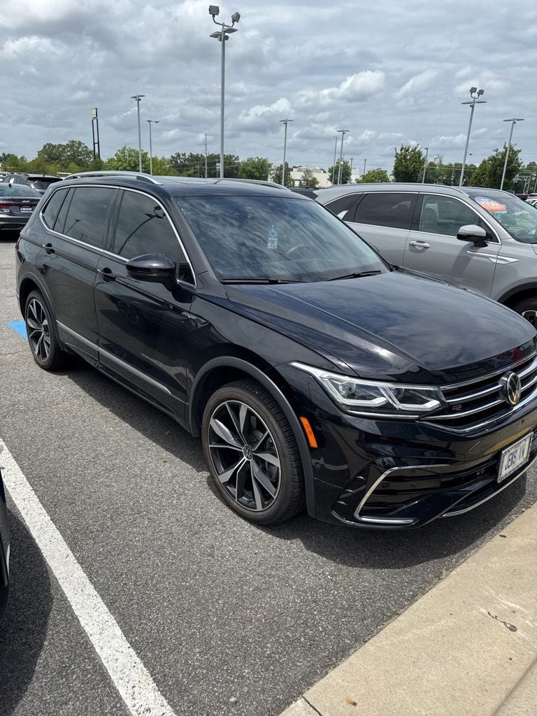 2024 Volkswagen Tiguan 2.0T SEL R-Line
