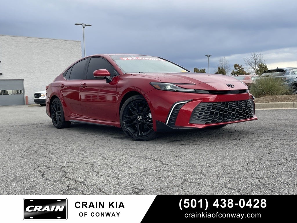 2025 Toyota Camry SE