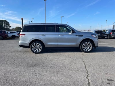 2022 Lincoln Navigator Reserve