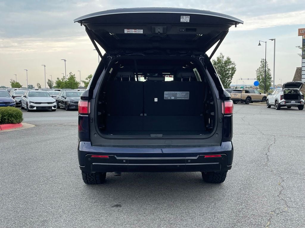 2024 Toyota Sequoia Platinum