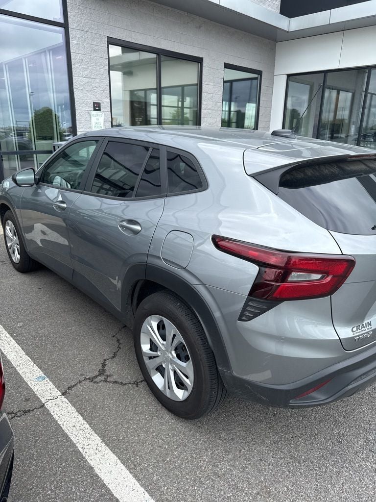 2025 Chevrolet Trax LS