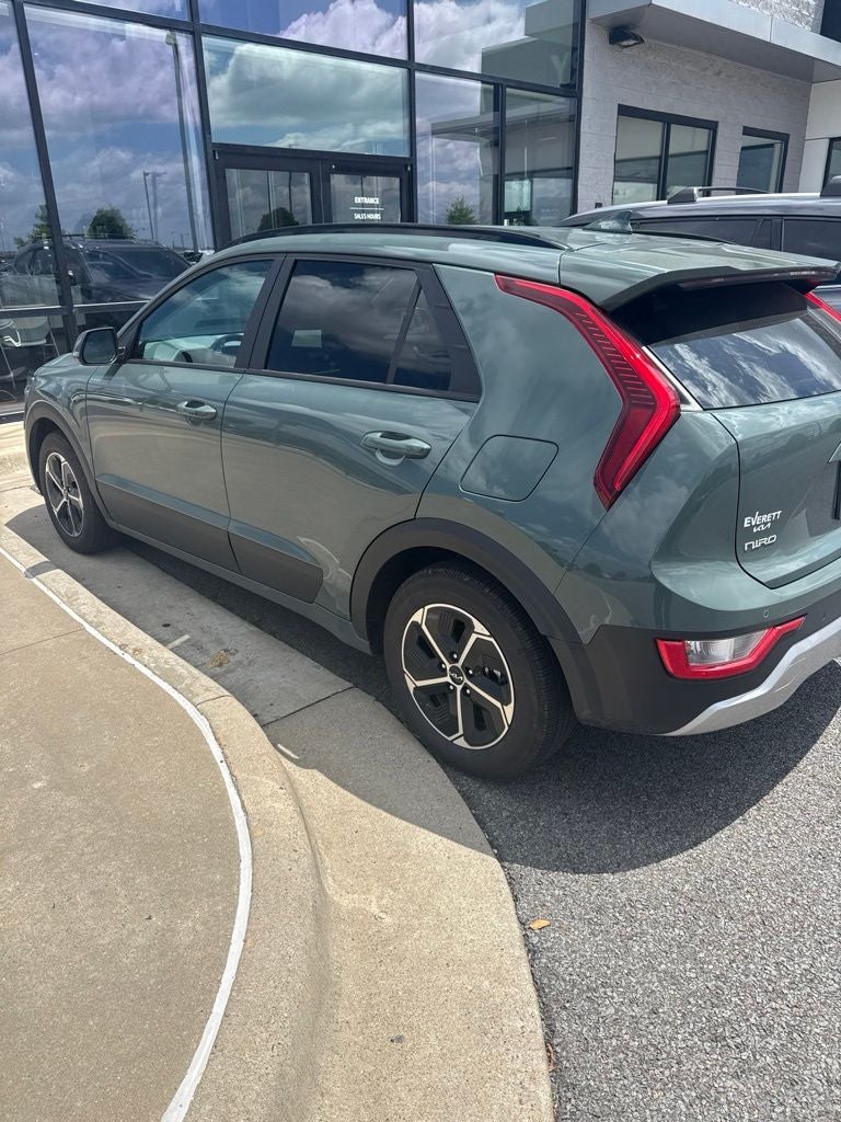 2026 Kia Niro EX