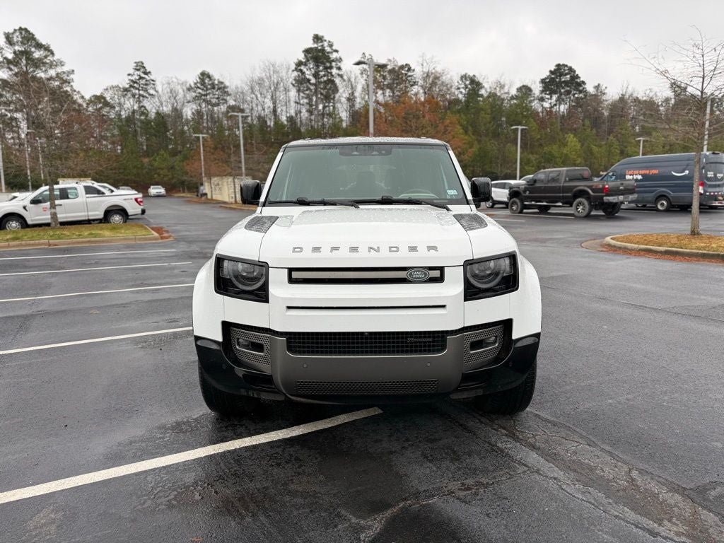 2023 Land Rover Defender 130 X-Dynamic SE