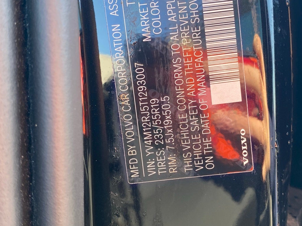 2026 Volvo XC60 B5 Core