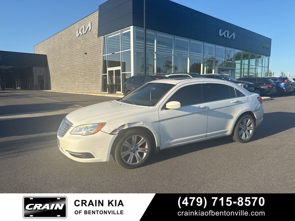 2013 Chrysler 200 Touring - WHOLESALE / AS-IS