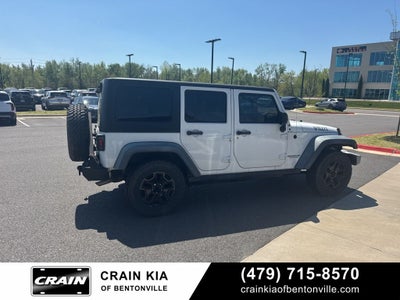 2016 Jeep Wrangler Unlimited Willys - 4WD / CLEAN CARFAX