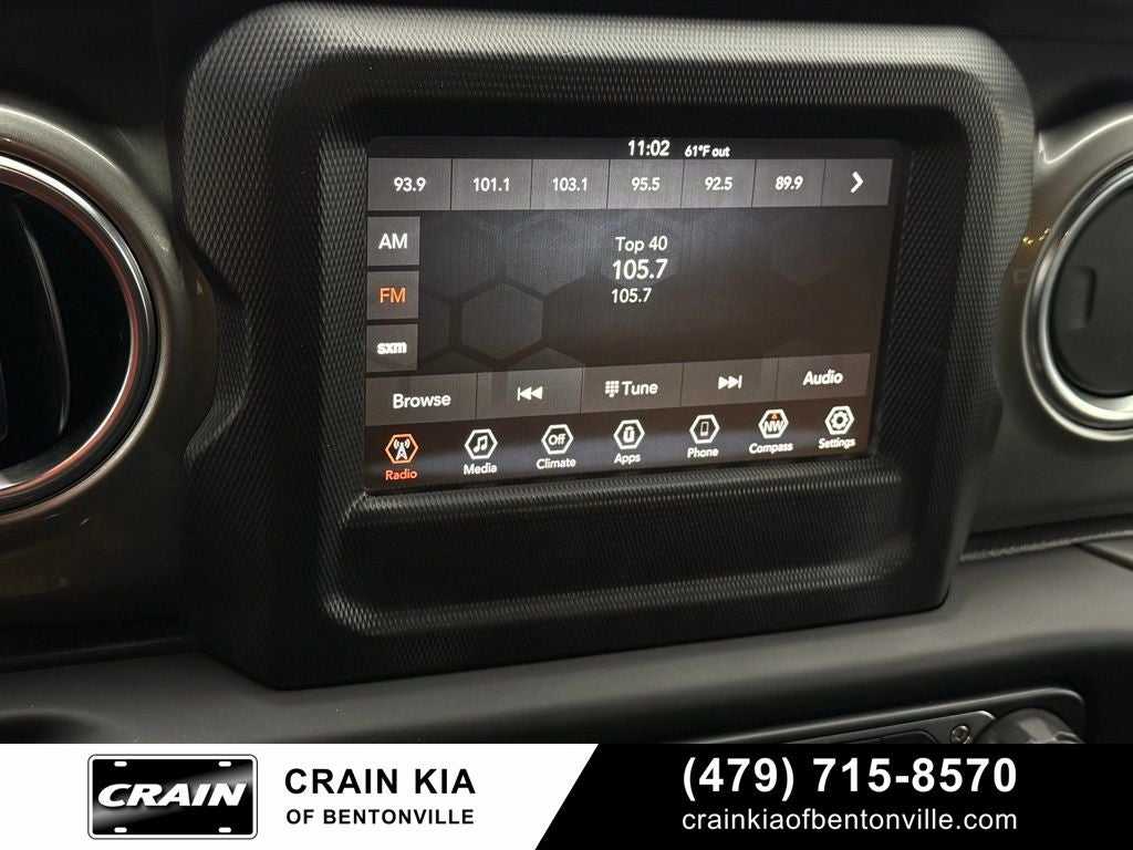 2019 Jeep Wrangler Unlimited Sahara - 4WD / SKY 1 TOUCH / CLEAN CARFAX