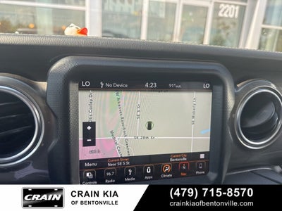 2018 Jeep Wrangler Unlimited Sahara - 4WD / CLEAN CARFAX / ONE OWNER