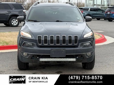 2016 Jeep Cherokee Trailhawk - 4WD / SUNROOF / CLEAN CARFAX