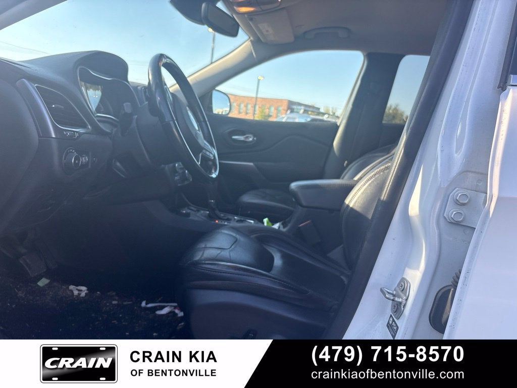 2021 Jeep Cherokee Latitude Lux