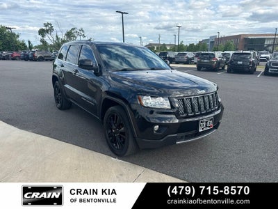 2013 Jeep Grand Cherokee Laredo - 4WD / SUNROOF