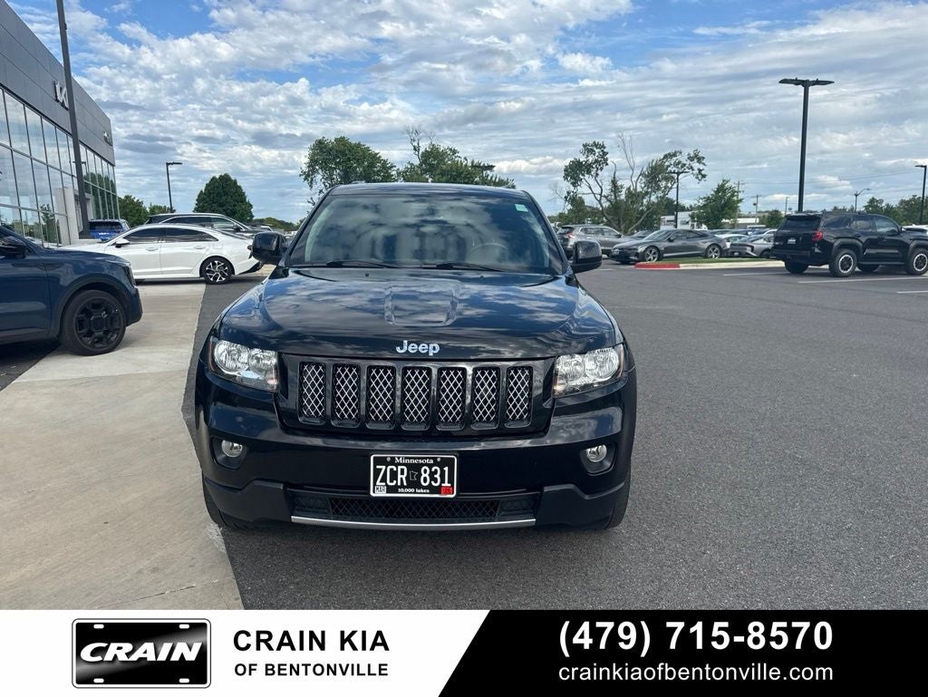 2013 Jeep Grand Cherokee Laredo - 4WD / SUNROOF
