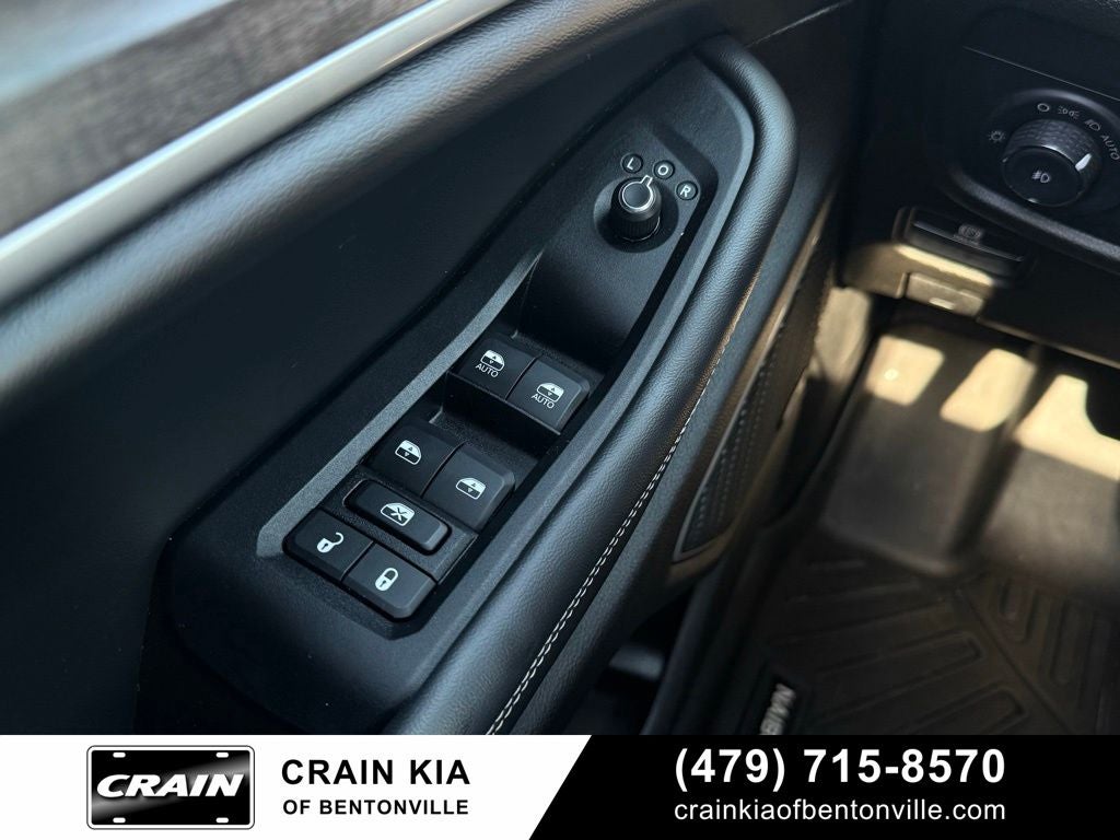 2023 Jeep Grand Cherokee Limited - 4WD / PANORAMIC SUNROOF / ONE OWNER