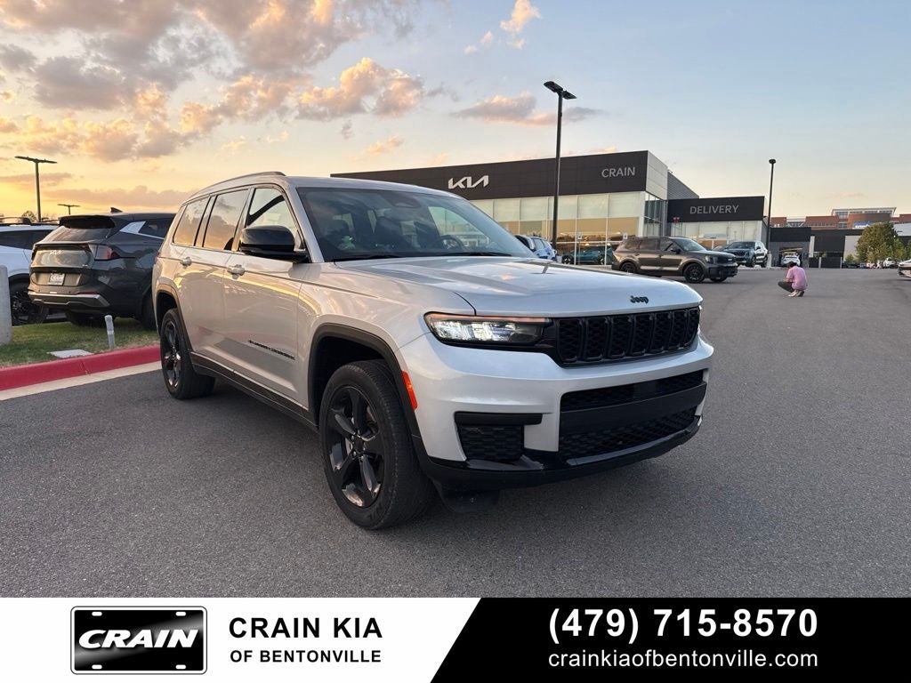 2024 Jeep Grand Cherokee L Altitude X - 4WD / PANORAMIC SUNROOF / CLEAN CARFAX