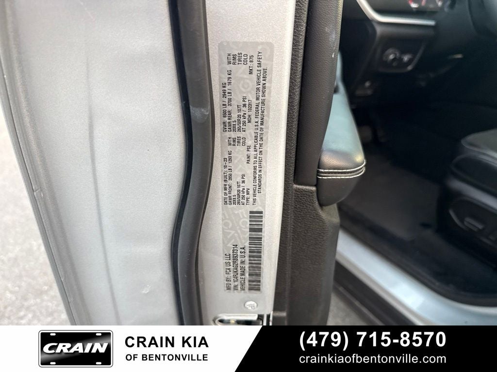 2024 Jeep Grand Cherokee L Altitude X - 4WD / PANORAMIC SUNROOF / CLEAN CARFAX