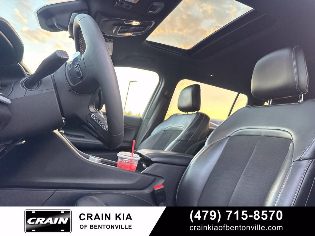 2024 Jeep Grand Cherokee L Altitude X - 4WD / PANORAMIC SUNROOF / CLEAN CARFAX