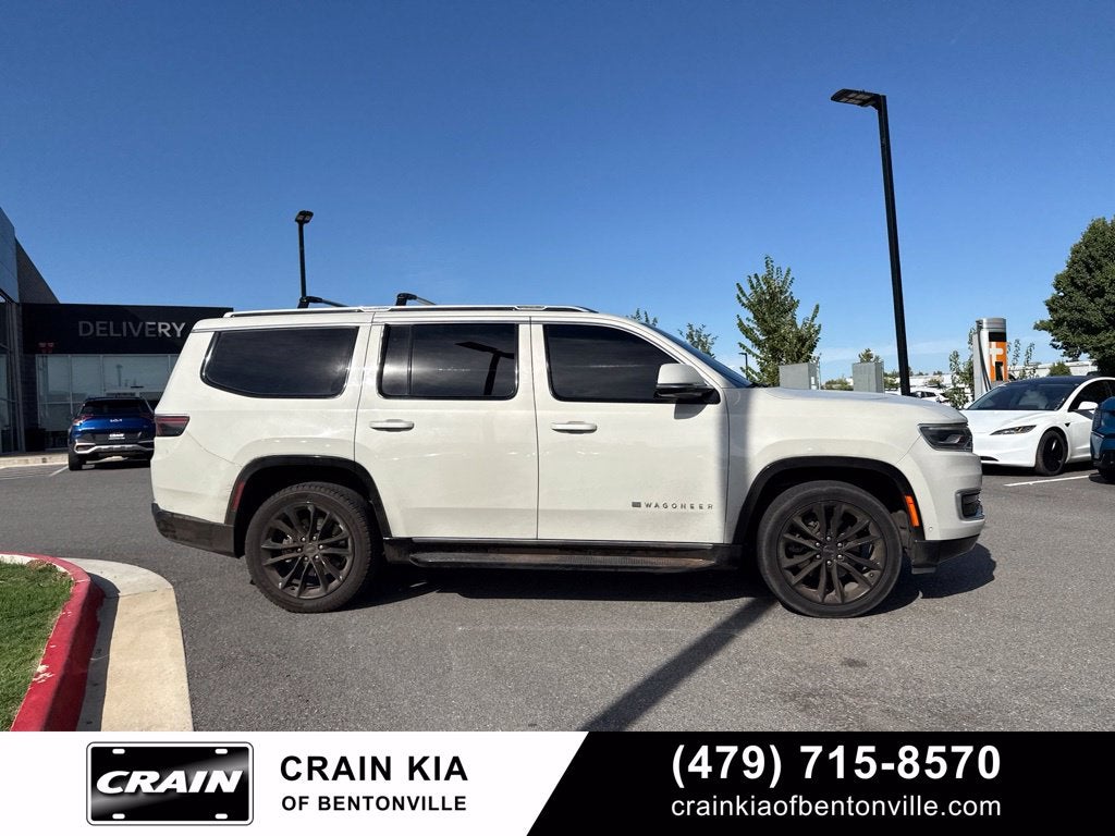 2022 Jeep Wagoneer Series II - PANORAMIC SUNROOF / CLEAN CARFAX