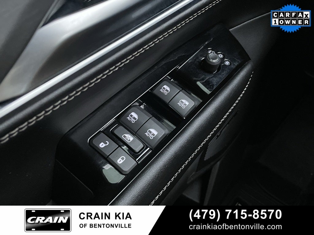 2024 Jeep Wagoneer Series II - CARBIDE EDITION / 4WD / PANO ROOF / ONE OWNER