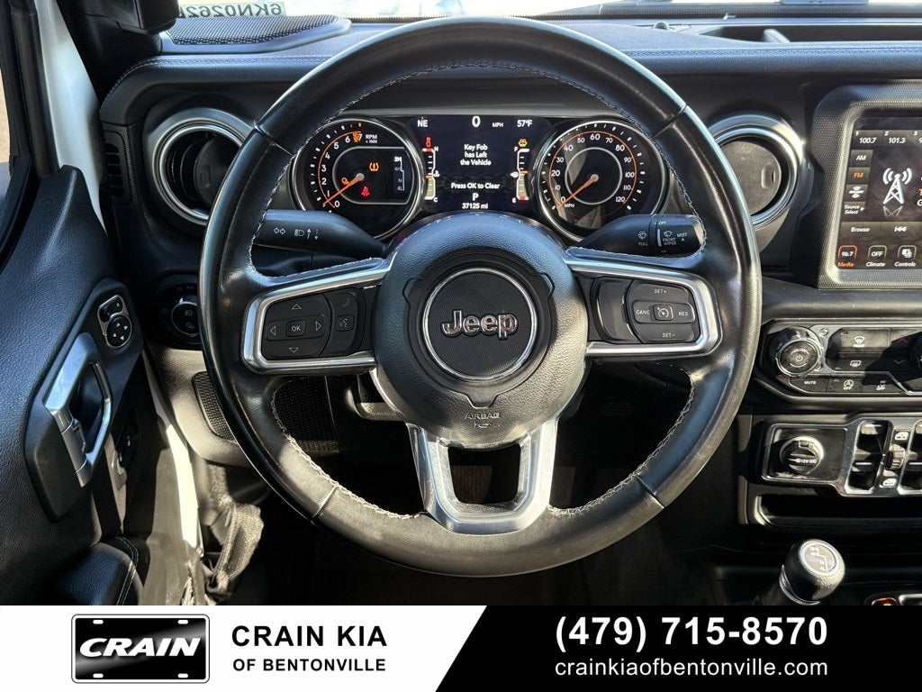 2022 Jeep Gladiator Overland - 4WD / CLEAN CARFAX