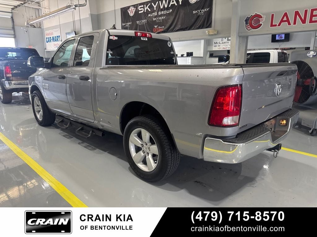 2021 RAM 1500 Classic Tradesman - CLEAN CARFAX / ONE OWNER / LOW MILES!