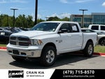 2019 RAM 1500 Classic Big Horn - 4WD / CLEAN CARFAX / LIFTED!