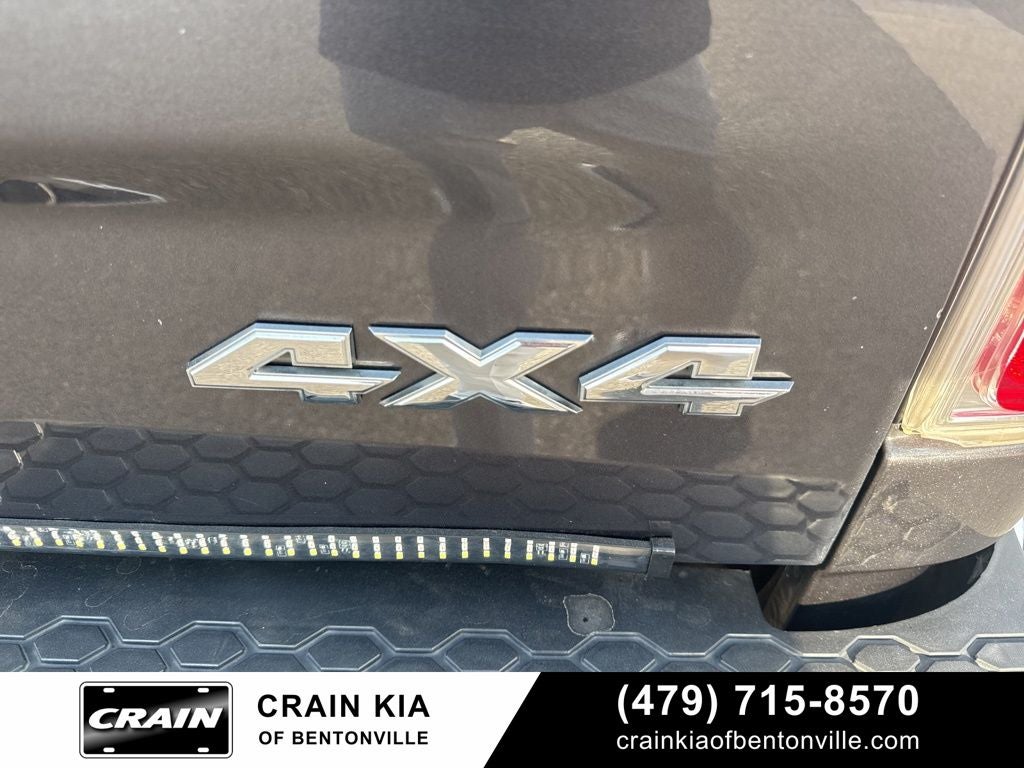 2015 RAM 1500 Laramie - 4WD / SUNROOF