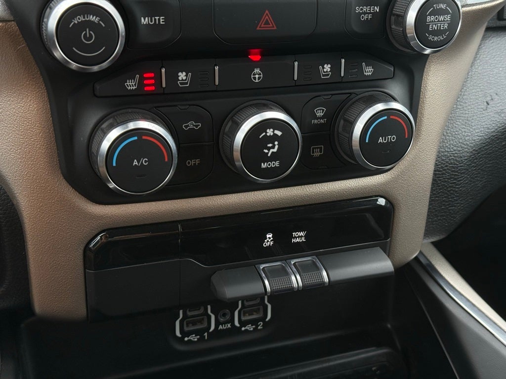 2020 RAM 1500 Laramie - CLEAN CARFAX