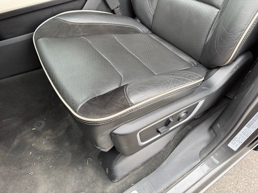 2020 RAM 1500 Laramie - CLEAN CARFAX