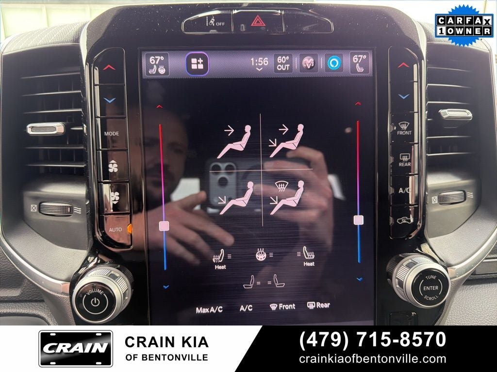 2025 RAM 1500 Big Horn/Lone Star - 4WD / PANORAMIC SUNROOF / ONE OWNER