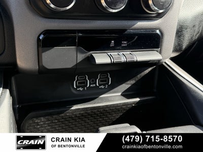 2020 RAM 1500 Big Horn/Lone Star - 4WD / CLEAN CARFAX