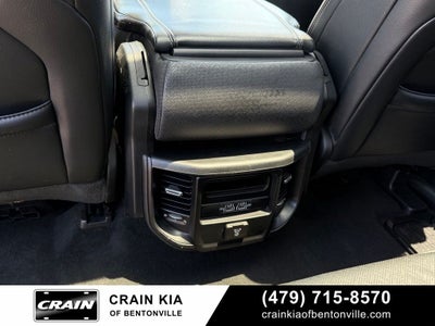 2021 RAM 1500 Laramie - 4WD / PANORAMIC SUNROOF / CLEAN CARFAX
