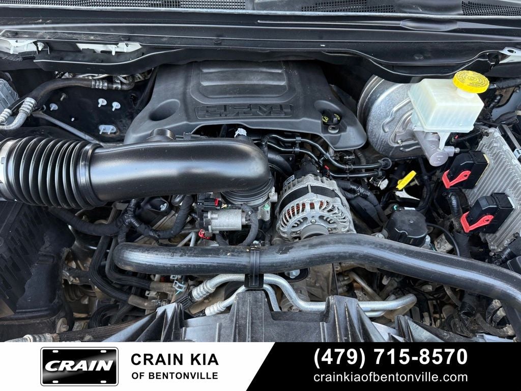2021 RAM 1500 Laramie - 4WD / PANORAMIC SUNROOF / CLEAN CARFAX