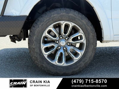 2021 RAM 1500 Laramie - 4WD / PANORAMIC SUNROOF / CLEAN CARFAX