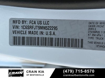 2021 RAM 1500 Laramie - 4WD / PANORAMIC SUNROOF / CLEAN CARFAX