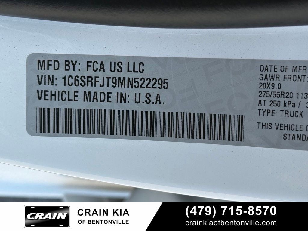 2021 RAM 1500 Laramie - 4WD / PANORAMIC SUNROOF / CLEAN CARFAX
