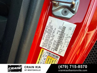 2016 Ford Mustang GT - 5.0 L V8 / CLEAN CARFAX